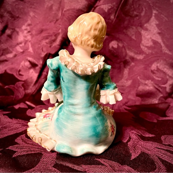 Victorian Lace Porcelain Boy & Girl Figurine Set - Picture 6 of 13